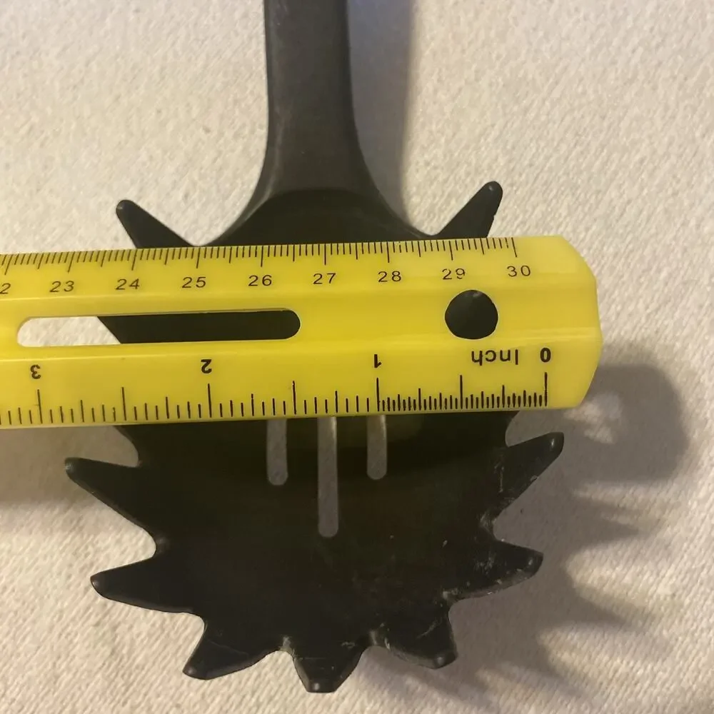 Pampered Chef Pasta Spoon Slotted Black Nylon Cooking Spoon 428° Spaghetti #2319